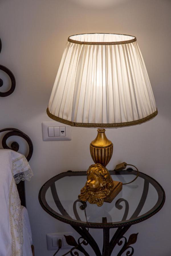 Angel Luxury Suite Соренто Екстериор снимка
