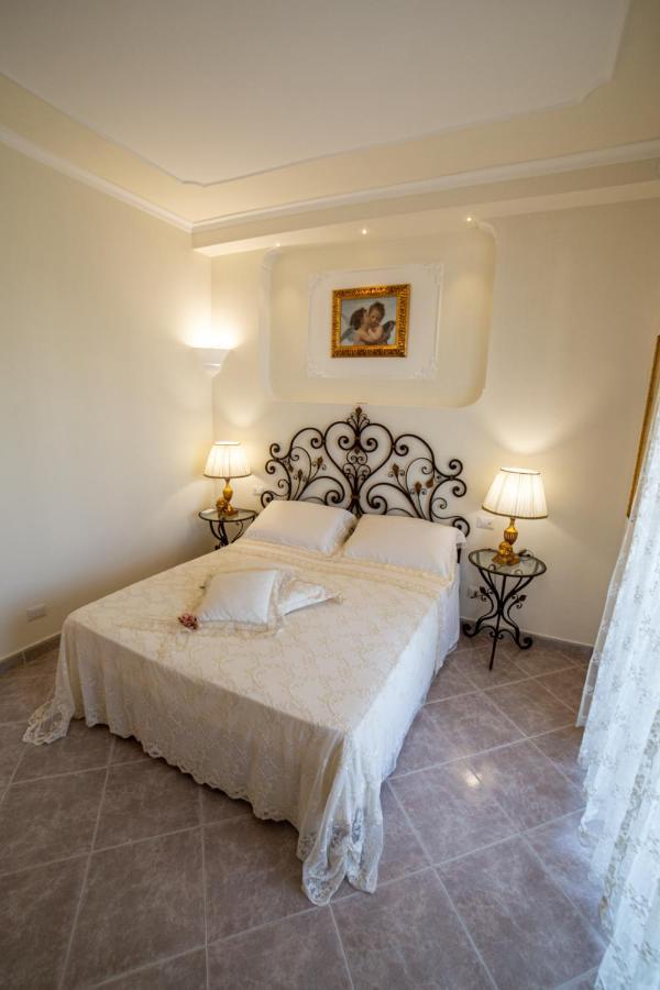 Angel Luxury Suite Соренто Екстериор снимка